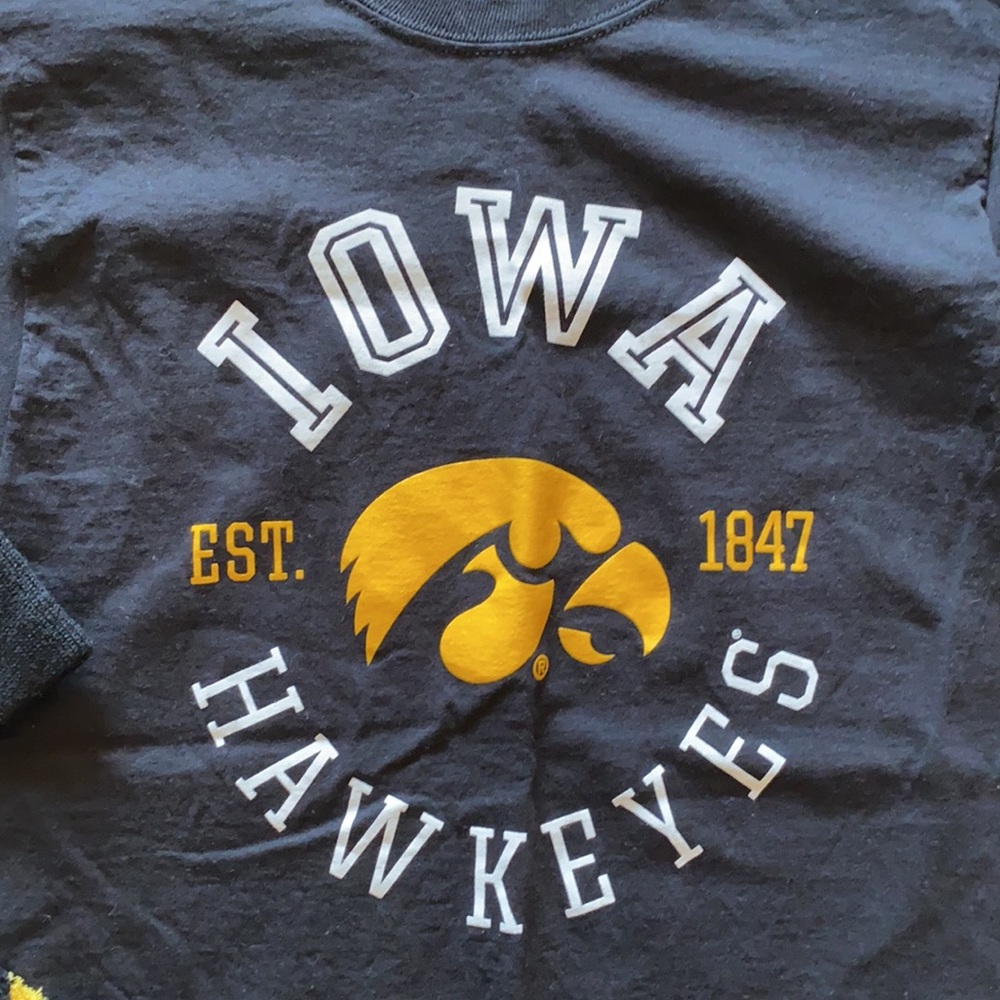 Iowa Hawkeyes bundle - Picture 2 of 5